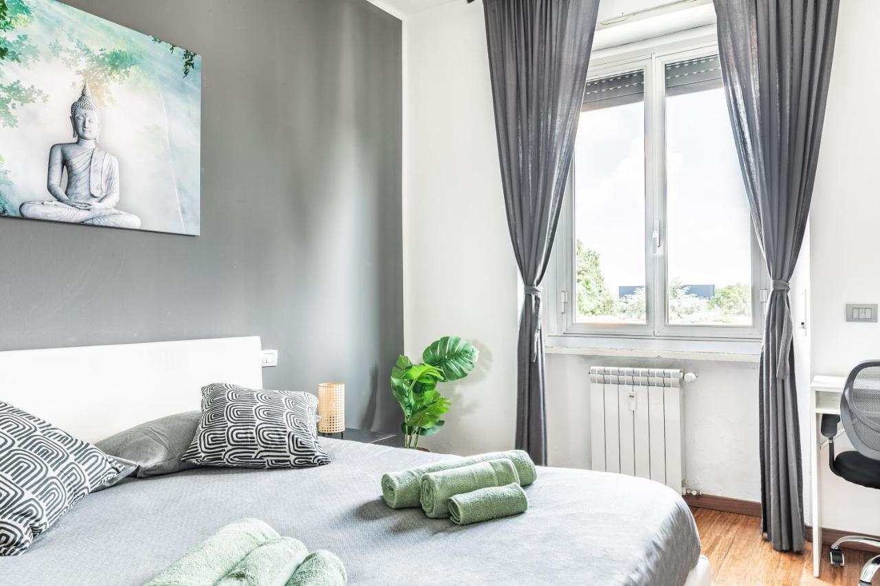 'Tribal House' Sansiro-Rhofiera-Duomo Apartman Milánó Kültér fotó